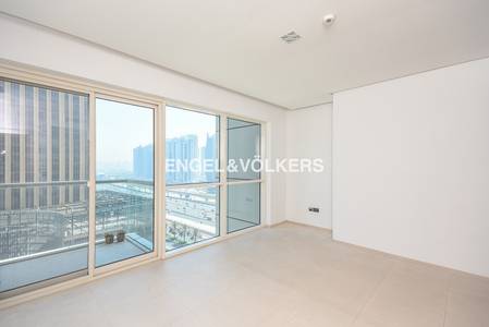 1 Bedroom Apartment for Sale in Dubai Marina, Dubai - Rented 1 BR | Partial Marina and SZR view 1 Bedroom Apartment for Sale in Dubai Marina, Dubai - Rented 1 BR | Partial Marina and SZR view