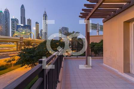 4 Bedroom Villa for Rent in Emirates Golf Club, Dubai - THE ONLY VACANT IN PHASE 2! 4 Bedroom Villa for Rent in Emirates Golf Club, Dubai - THE ONLY VACANT IN PHASE 2!