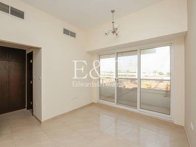 Brand new Spacious 4 Beds Townhouse Brand new Spacious 4 Beds Townhouse