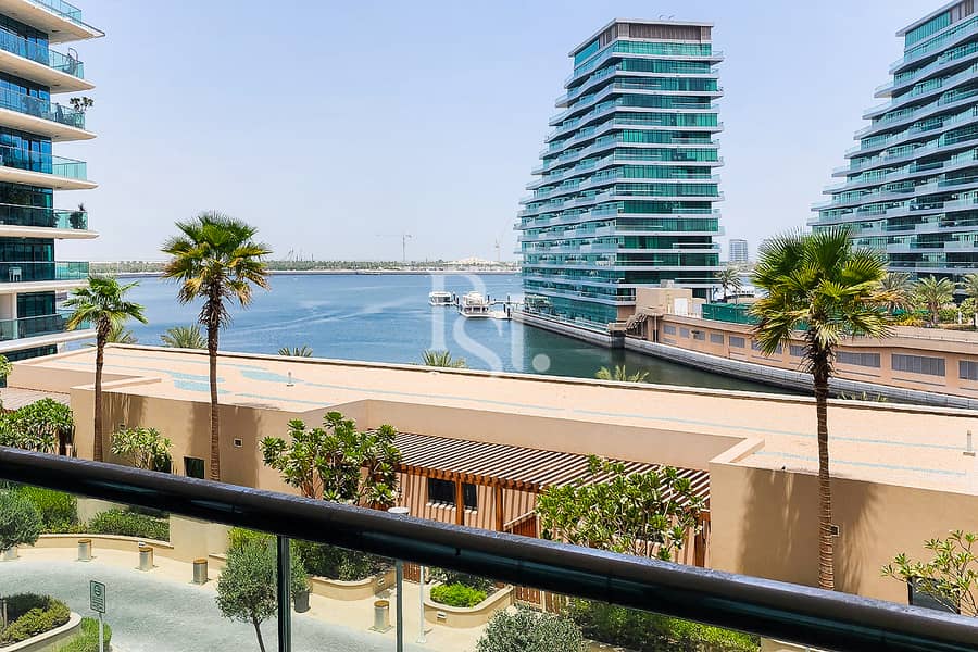 Own An Exquisite 3+Maid with Breath-taking Sea View! Own An Exquisite 3+Maid with Breath-taking Sea View!
