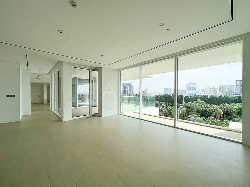 Luxury l Vacant Unit l Unfurnished Luxury l Vacant Unit l Unfurnished