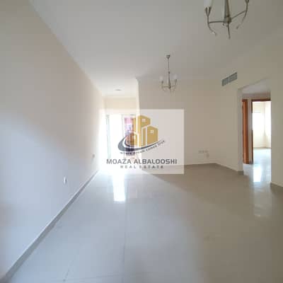 Only 1 Mint Distance Sahara Center Full Family Building No Commission 2BHK Just st In 34K 6 Chaqs