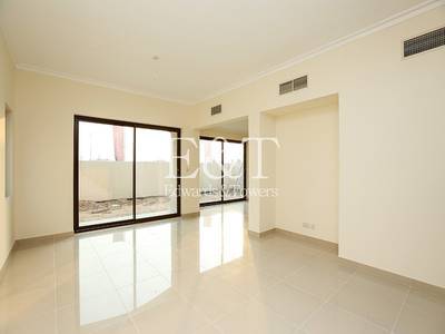 4 Beds Single Row | White/Dark Wood | RC 4 Beds Single Row | White/Dark Wood | RC