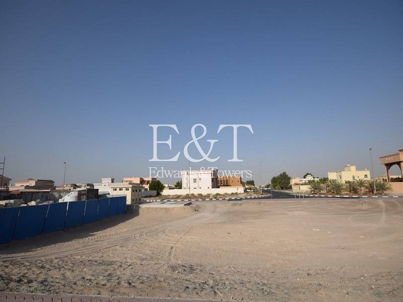 Residential Villa| Corner Plot| Al Barsha