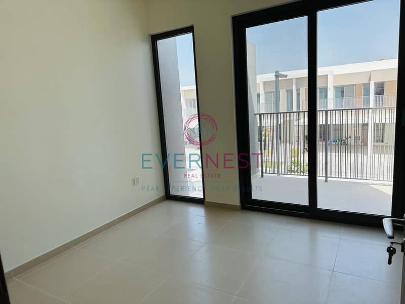 3BR Townhouse + Maid | Unfurnished | Decent Layout 3BR Townhouse + Maid | Unfurnished | Decent Layout