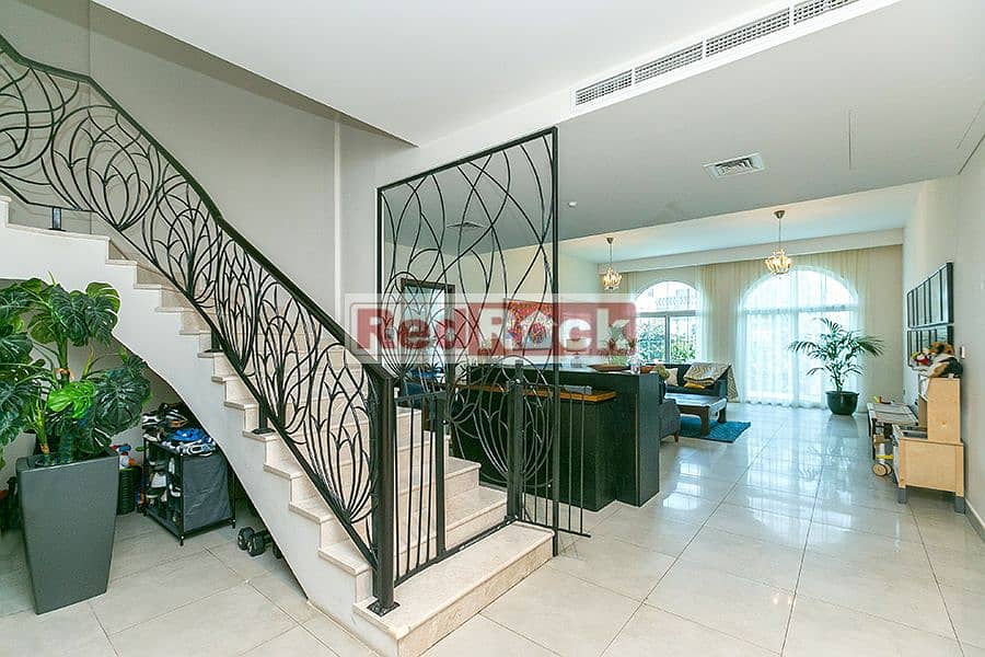 Amazing 4 Bed Luxury Villa| Spacious| Great Location Amazing 4 Bed Luxury Villa| Spacious| Great Location