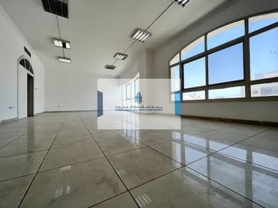 4 Bedroom Apartment for Rent in Al Manaseer, Abu Dhabi - FOUR BEDROOMS HALL AVAILABLE FOR FAMILY
