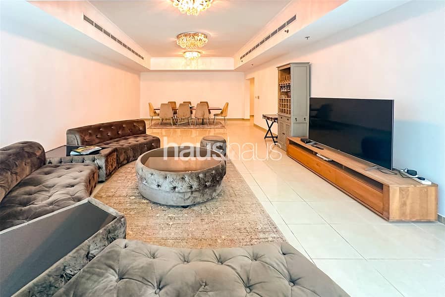 Spacious bedrooms | Large balcony | Great Location Spacious bedrooms | Large balcony | Great Location