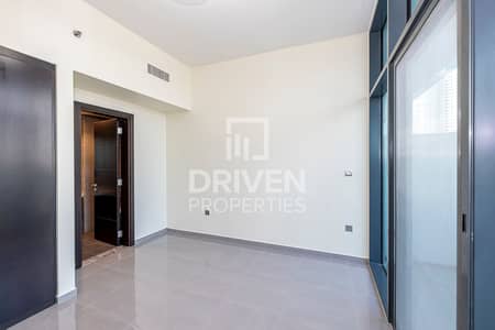 1 Bedroom Apartment for Sale in Business Bay, Dubai - Vacant Apt | Pool Facing | Large Balcony