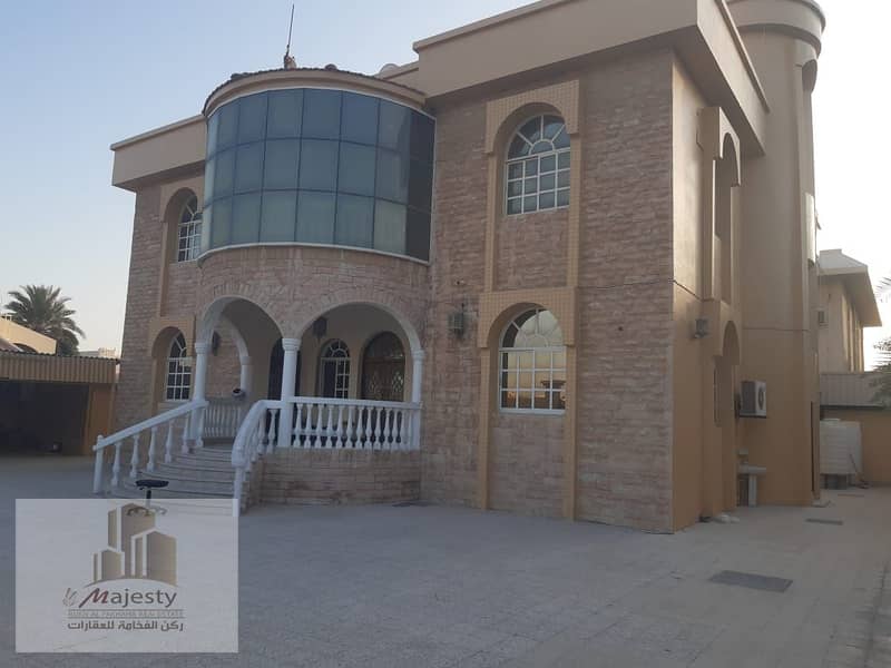 Two-storey villa in the Emirate of Sharjah, Al-Nakhilat, at a good price