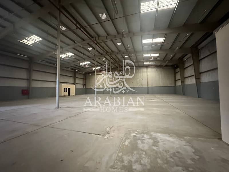1,800sq. m Warehouse for Rent in Mafraq Industrial Area - Abu Dhabi
