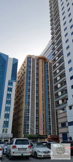 2BHK Window AC apartment in Buhaira Tower / Direct From Owner