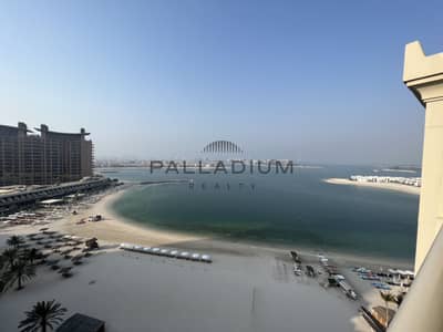 4 Bedroom Penthouse for Sale in Palm Jumeirah, Dubai - Exclusive I Sea View & Beach Access I Italian Design