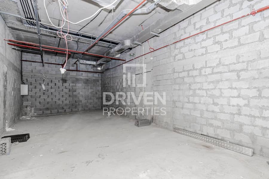 Brand New In Excellent Loaction | Vacant Brand New In Excellent Loaction | Vacant