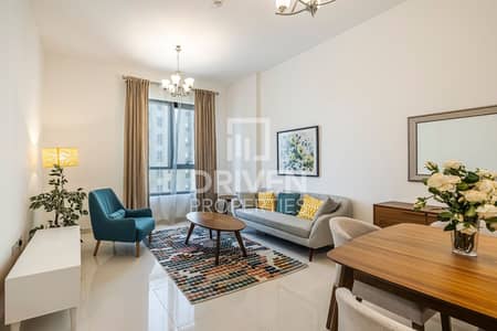 1 Bedroom Apartment for Rent in Al Jaddaf, Dubai - Spacious and Partly Furnished | Vacant Apt