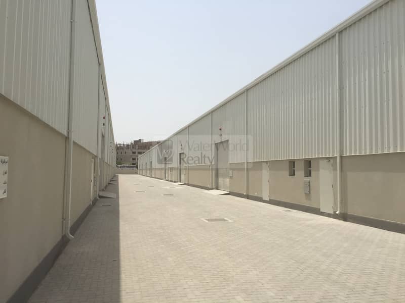位于迪拜投资园区（DIP），2期 的仓库 375000 AED - 5328347