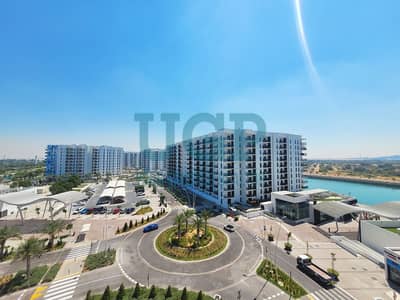 3 Bedroom Apartment for Sale in Yas Island, Abu Dhabi - Partial Canal View | High Floor |  Scenic Balcony| Rented