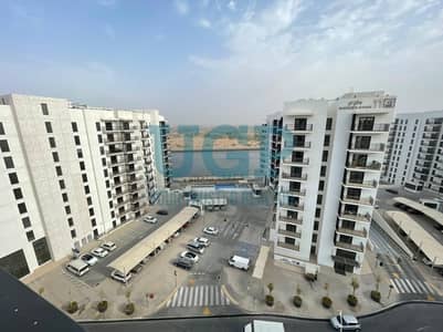 3 Bedroom Apartment for Sale in Yas Island, Abu Dhabi - Partial Canal View | High Floor |  Scenic Balcony| Rented