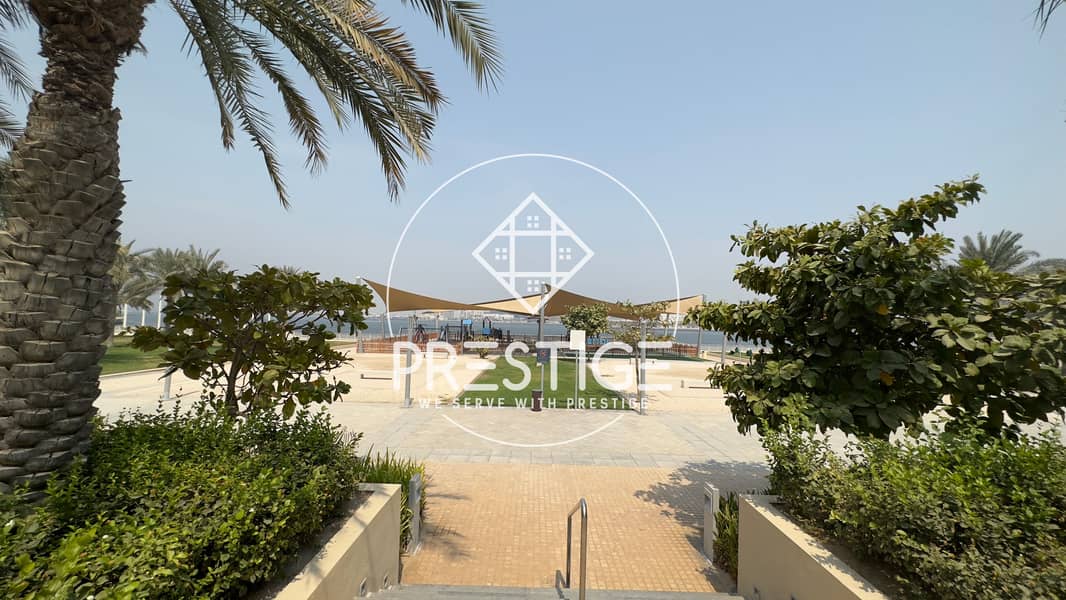 Luxurious 5 Bedroom Sky Villa ! Private Pool ! Vacant. Luxurious 5 Bedroom Sky Villa ! Private Pool ! Vacant.