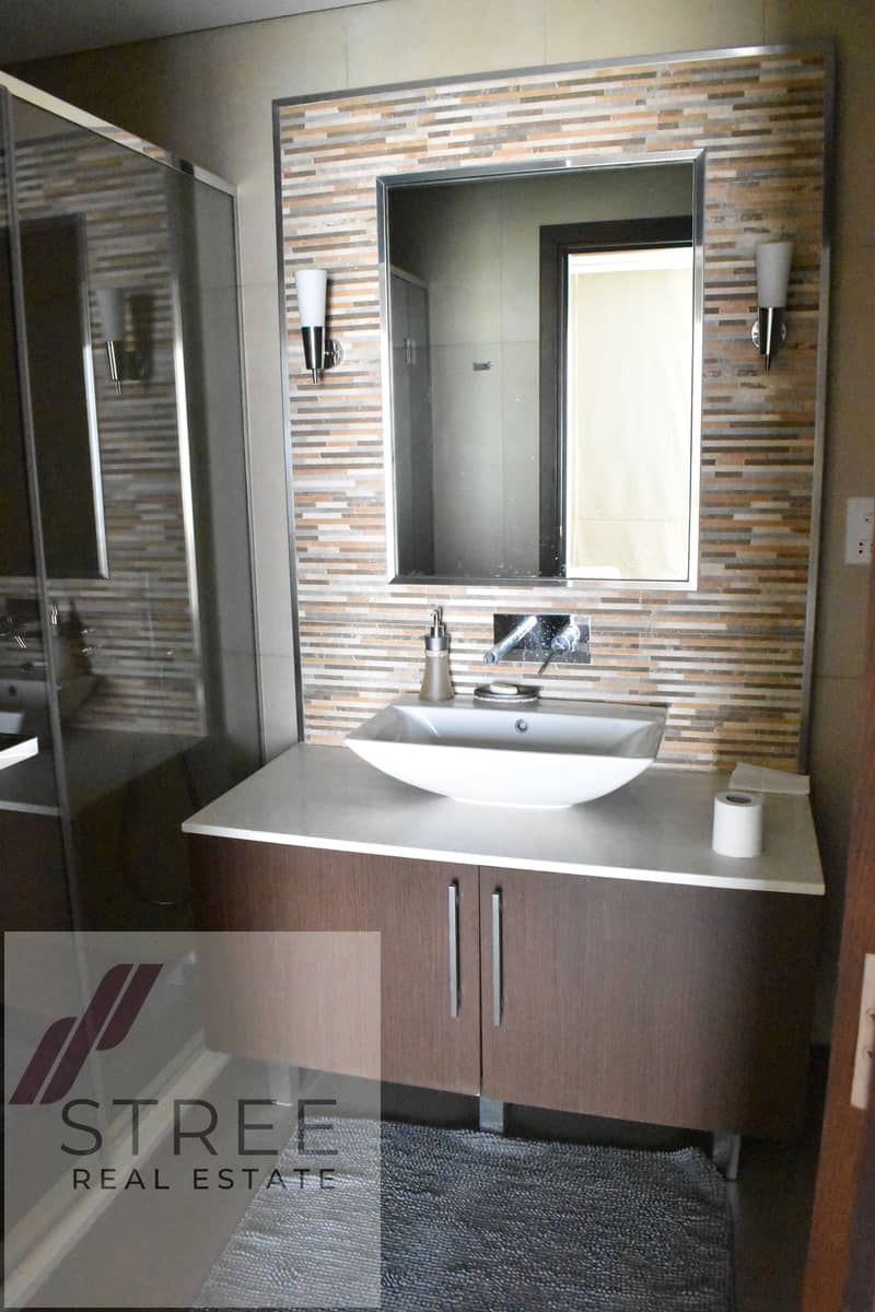 6 Bathroom