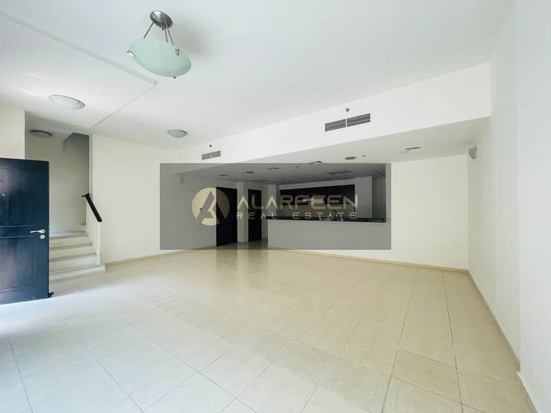 Phenomenal Duplex | Ultra Spacious Living | Maid's Room | Ready To Occupy Phenomenal Duplex | Ultra Spacious Living | Maid's Room | Ready To Occupy