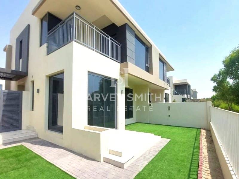 Green Belt | Landscaped | Available Now Green Belt | Landscaped | Available Now