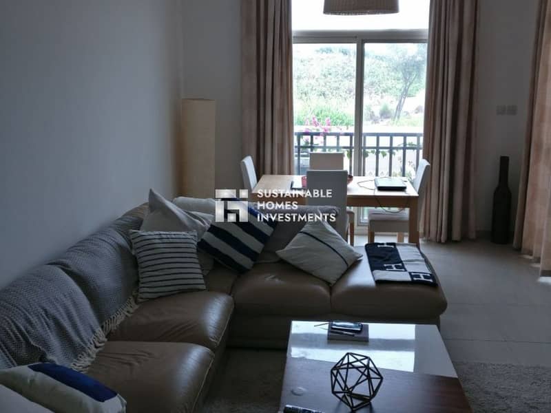 SPACIOUS 2BR APARTMENT AT TOP-TIER LOCATION SPACIOUS 2BR APARTMENT AT TOP-TIER LOCATION