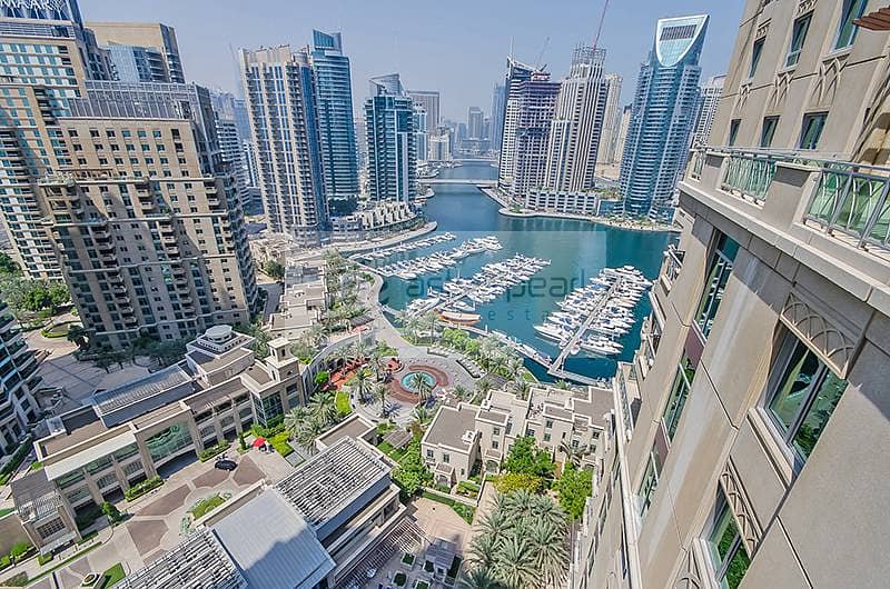 Beautiful 3BR+M Penthouse with Marina View