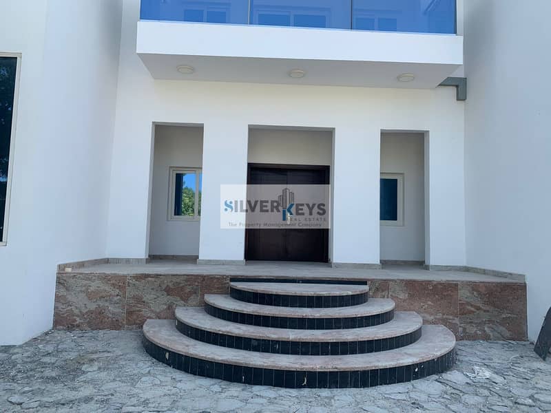 Big and Huge Well Maintain Villa with Majlis Room + Terrace + Garden Big and Huge Well Maintain Villa with Majlis Room + Terrace + Garden