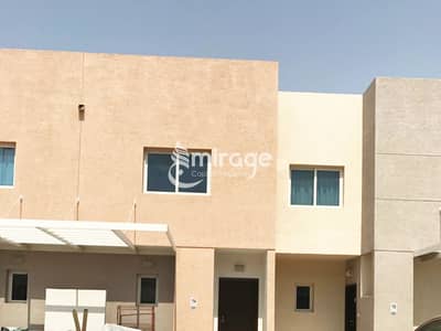 2 Bedroom Villa for Sale in Al Reef, Abu Dhabi - Rented| Rent Refund | Single Row| Private Garden