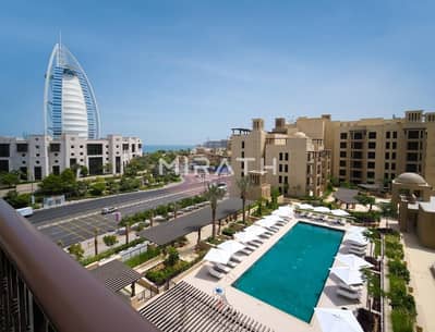 4 Bedroom Apartment for Sale in Umm Suqeim, Dubai - GREAT LOCATION | NEAR BEACH & BURJ AL ARAB | READY TO MOVE