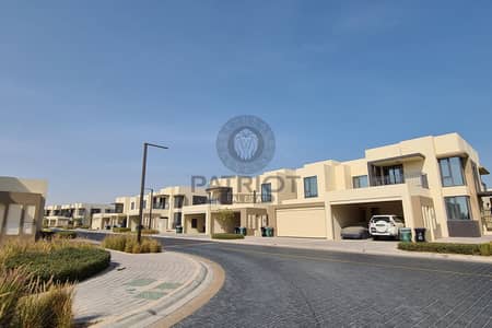 5 Bedroom Townhouse for Sale in Jumeirah Village Circle (JVC), Dubai - 5  Bed Room  + Maid Room  in  Maple  Villa Dubai Hills 3257sqft