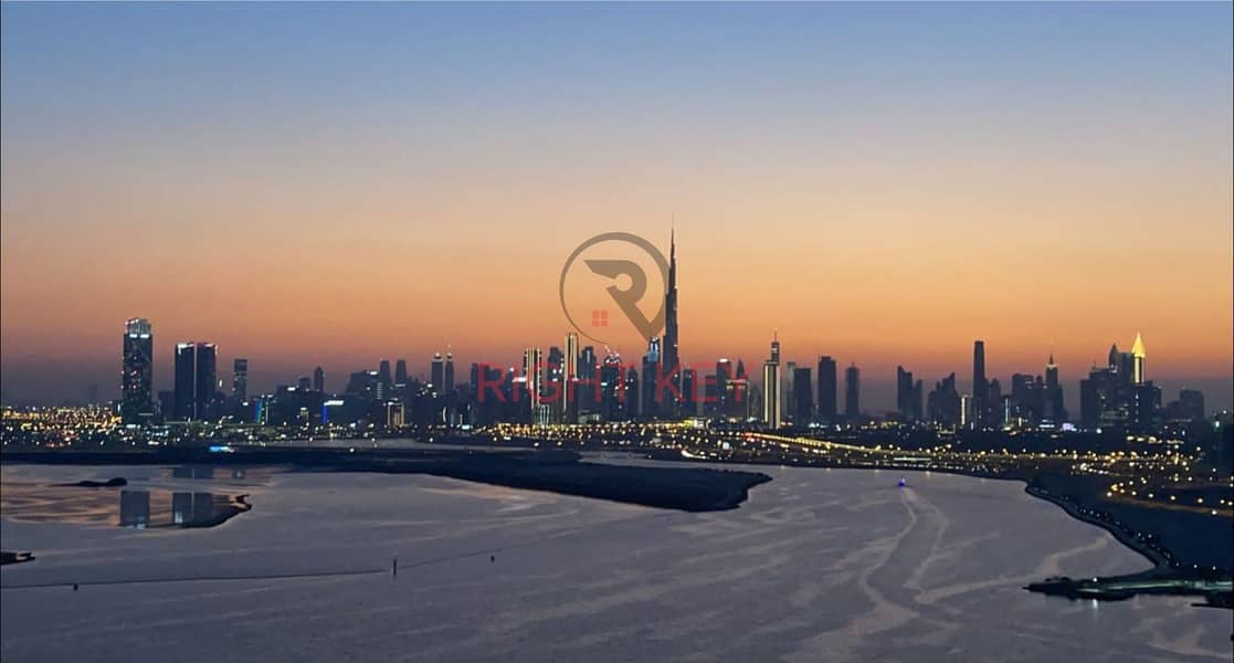 Full Burj Khalifa & Sea View | Chiller Free | Full Burj Khalifa & Sea View | Chiller Free |