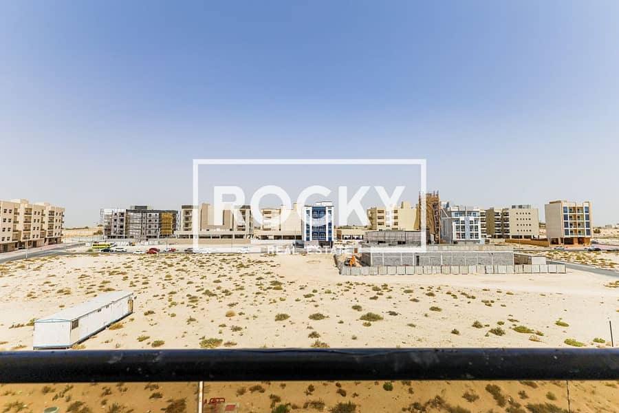 5 Liwan 2 - MH Residence -46. JPG