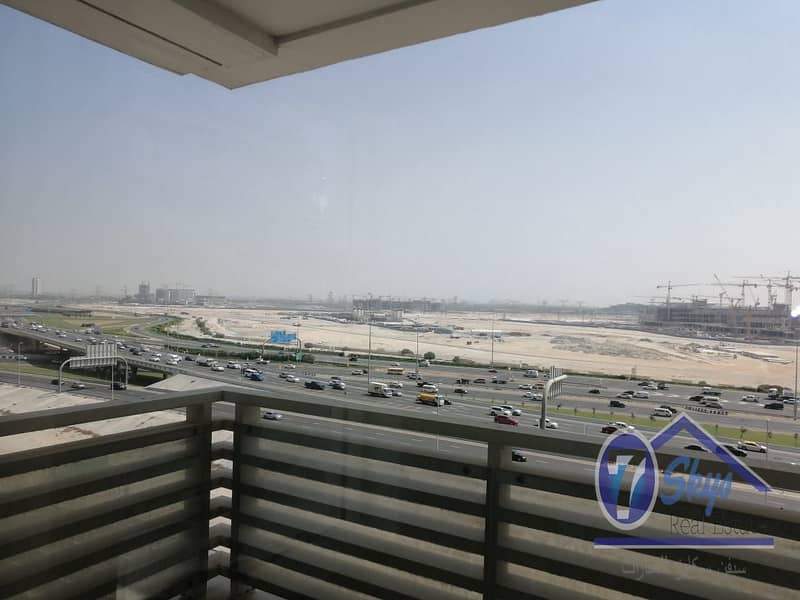 Partial Canal View │1 Cheque │Exclusive Deal │Vacant Partial Canal View │1 Cheque │Exclusive Deal │Vacant