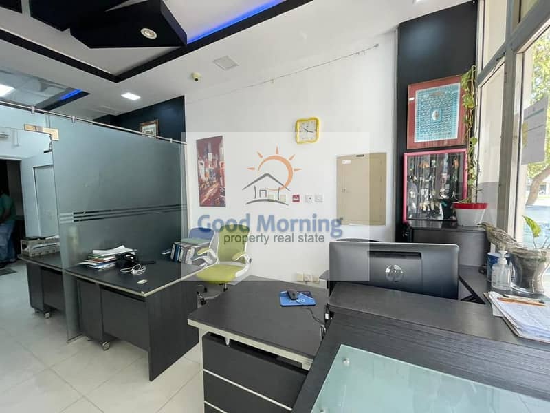 🏢 For Rent: Prime Shop Space in International City 🏢