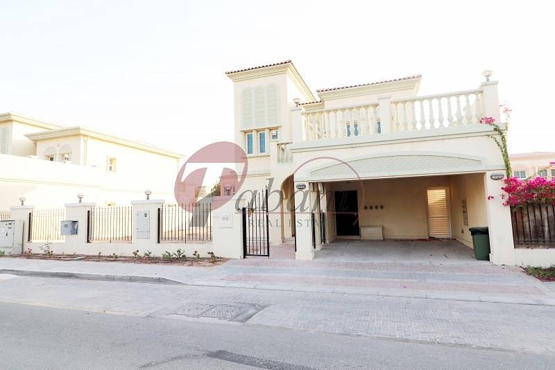 well located 2 Bed villa / park facing .