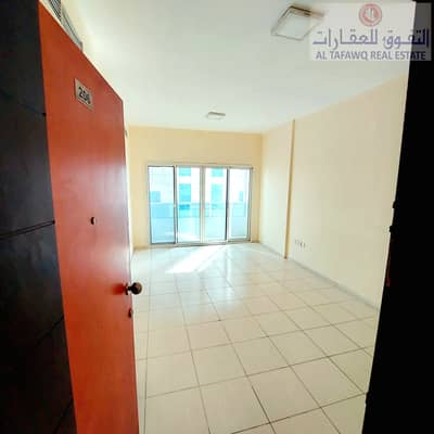 1 Bedroom Apartment for Rent in Al Jurf, Ajman - For rent an apartment consisting of a room, hall, bathroom, view and balcony