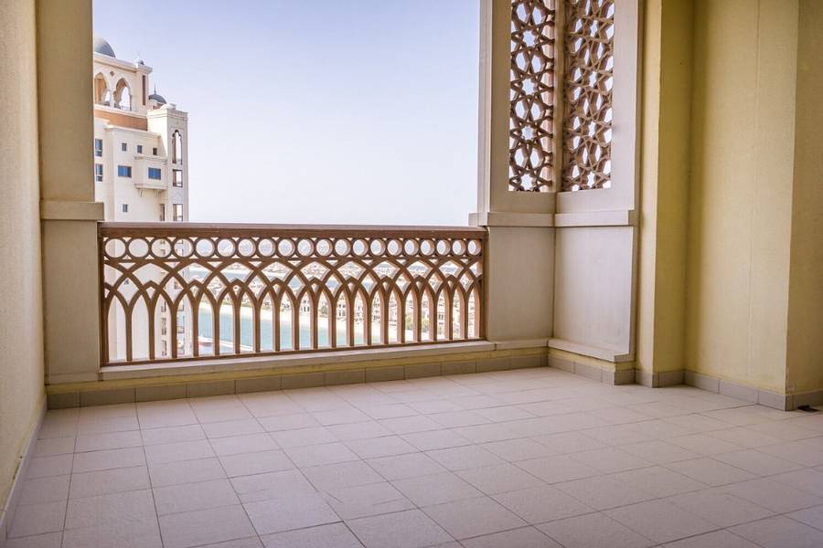 Spacious 2BR for rent in Palm Jumeirah, Beautiful sea view