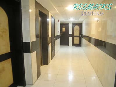 1 Bedroom Apartment for Rent in Al Ghuwair, Sharjah - 1 B/R HALL FLAT WITH SPLIT DUCTED A/C AVAILABLE IN AL GHUWAIR AREA NEAR TO NMC HOSPITAL