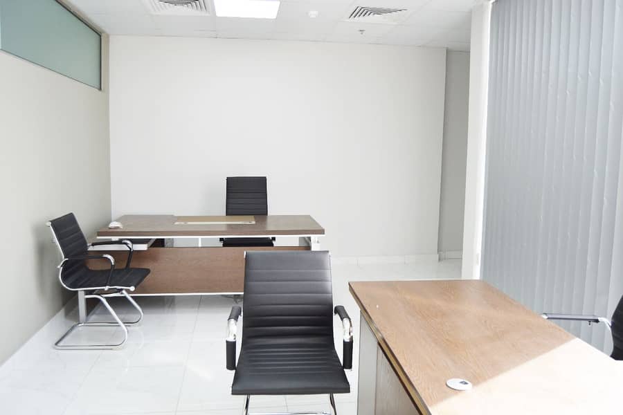 Big Office 286 sqft for Rent with Parking Near Metro