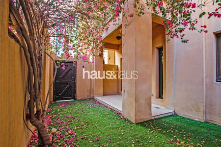 2 Bedroom Apartment for Sale in Downtown Dubai, Dubai - EXCLUSIVE | Private Garden | Vacant Soon