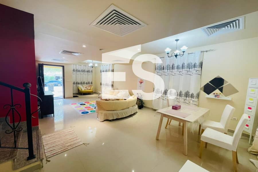2 Parking I Corner Villa | Urban Spacious Layout 2 Parking I Corner Villa | Urban Spacious Layout