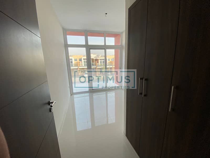 Landscaped - Well Maintained - Good Location Landscaped - Well Maintained - Good Location