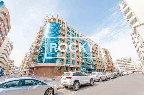 Gorgeous 2 B/R with Balcony | Pool, Gym & Central Gas in Bur Dubai