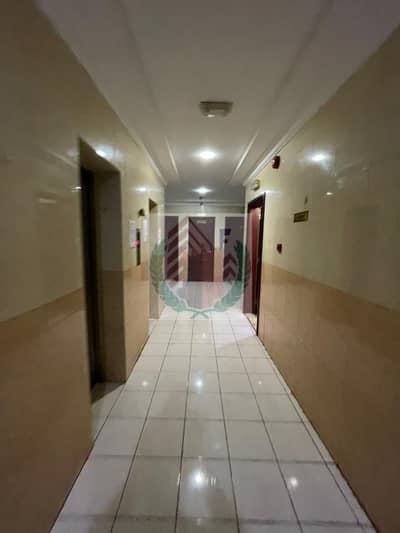 1 Bedroom Apartment for Rent in Al Jurf, Ajman - 1 BEDROOM HALL FOR RENT IN JURF IND 3 FOR STAFF AND BACHELOR