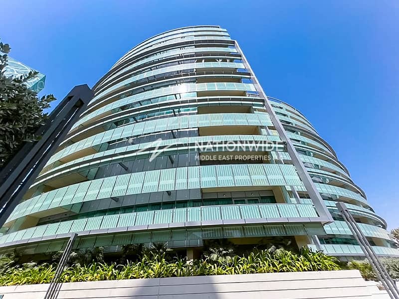 A Splendid and Elegant Property| Spacious Balcony A Splendid and Elegant Property| Spacious Balcony