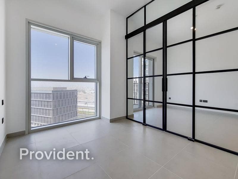 High Floor | Managed | Spacious Unit High Floor | Managed | Spacious Unit