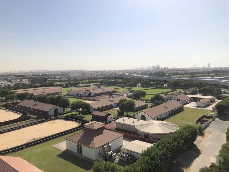 Vacant and Ready| Prime Location| Best Deal Vacant and Ready| Prime Location| Best Deal