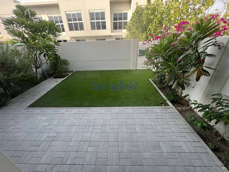 Vacant & Ready | Semi Open Kitchen | Type B Vacant & Ready | Semi Open Kitchen | Type B